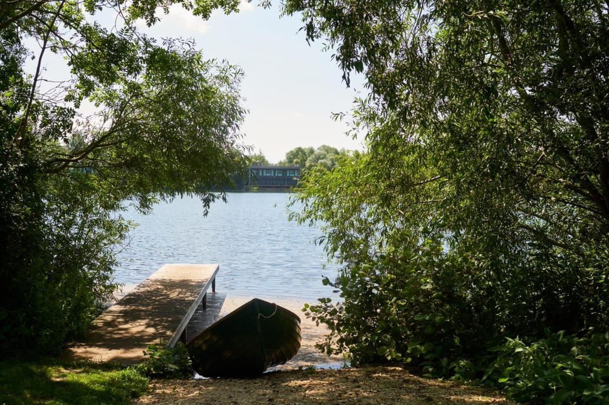 The Lakes By Yoo Lechlade Exterior photo