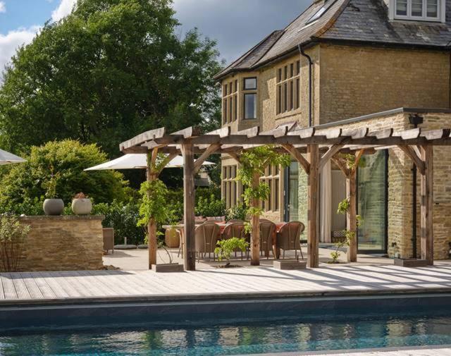 The Lakes By Yoo Lechlade Exterior photo